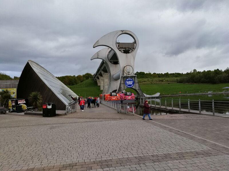 Impozantní futuristické Falkirk Wheel