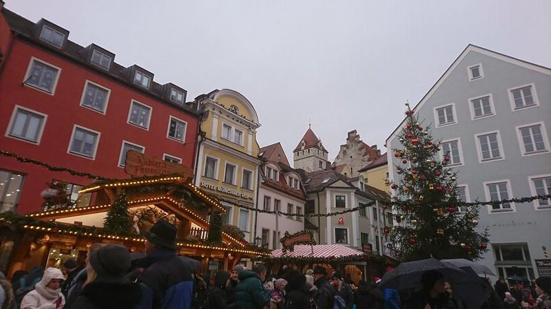 Vánoční trh na Neupfarrplatz